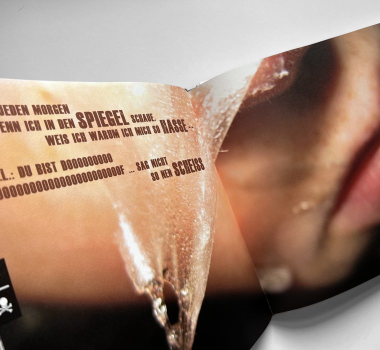 20220721_145114160_iOS